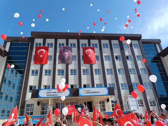ŞEHİT AKİF ALTAY YİNE FARK YARATTI