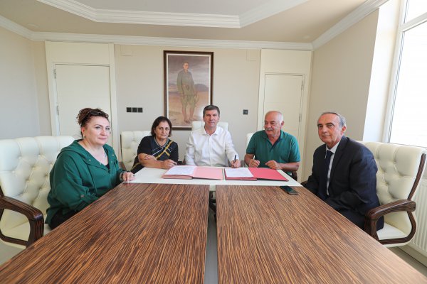 BELEDİYE KIZ ÖĞRENCİLERE BARINMA SAĞLADI