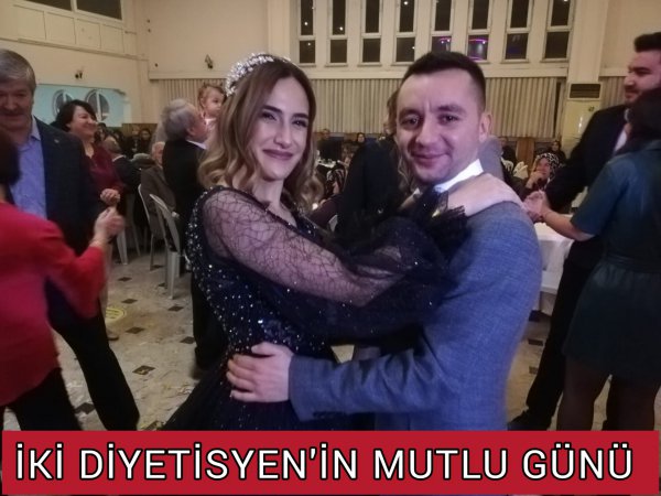 İKİ DİYETİSYEN'İN MUTLU GÜNÜ 