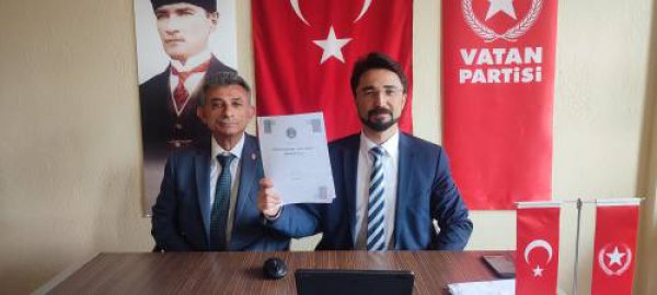 VATAN PARTİSİ ADAYI ERBİL AKP VE CHP'Yİ HEDEF ALDI
